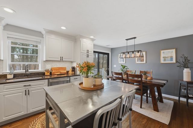 7 Maplewood Road, Shrewsbury, MA 01545