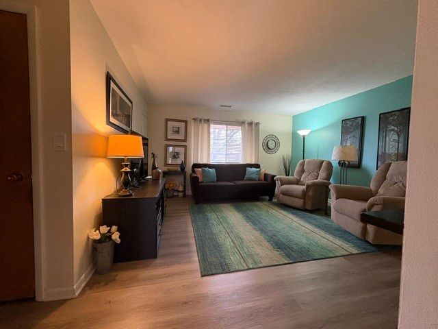 4202 62nd Street 5, Urbandale, IA 50322