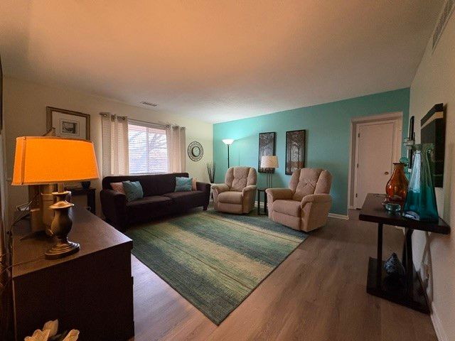 4202 62nd Street 5, Urbandale, IA 50322