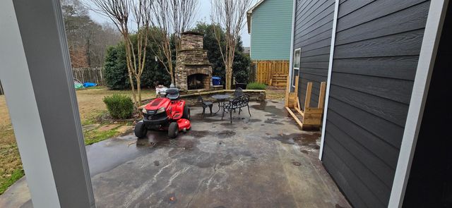 233 Colfax Drive, Boiling Springs, SC 29316