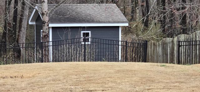 233 Colfax Drive, Boiling Springs, SC 29316