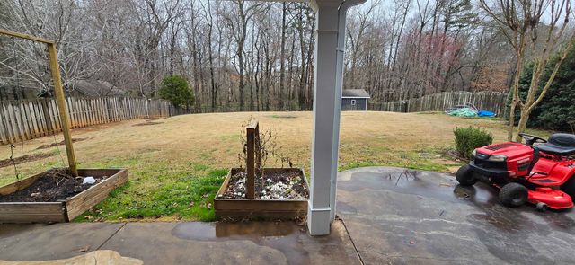 233 Colfax Drive, Boiling Springs, SC 29316