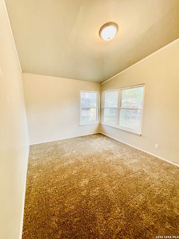 110 Meadowood, San Antonio, TX 78216