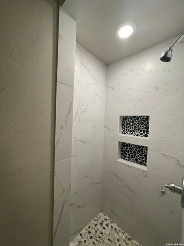 110 Meadowood, San Antonio, TX 78216