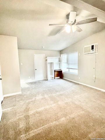 110 Meadowood, San Antonio, TX 78216