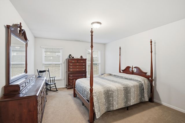 1148 Timberwood Lane, Schererville, IN 46375