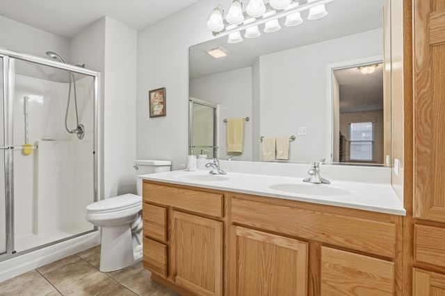 1148 Timberwood Lane, Schererville, IN 46375