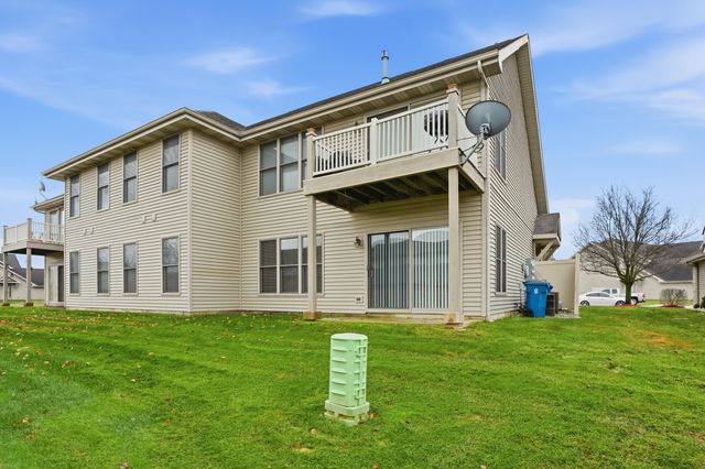 1148 Timberwood Lane, Schererville, IN 46375