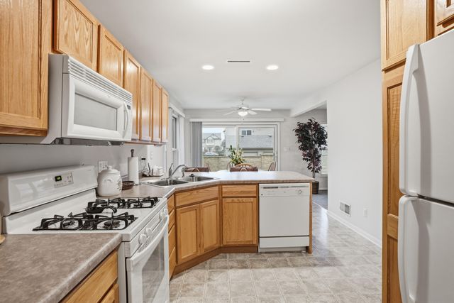 1148 Timberwood Lane, Schererville, IN 46375