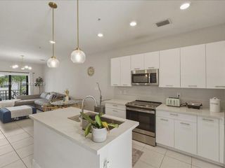 8201 NW 41st Street D-205, Doral, FL 33166