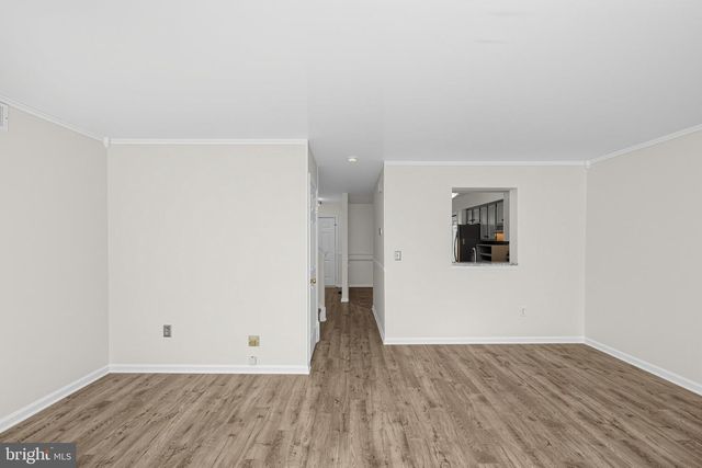 16 OAK ST, Phoenixville, PA 19460