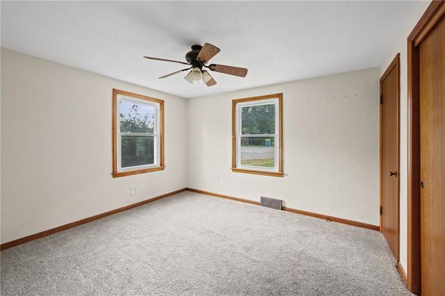 5507 Cody Street, Shawnee, KS 66203