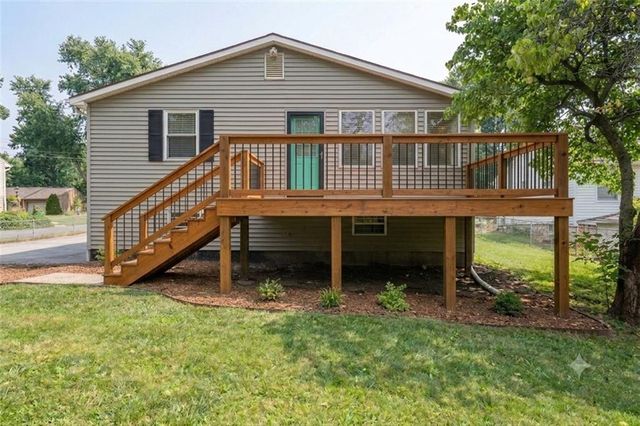 5507 Cody Street, Shawnee, KS 66203