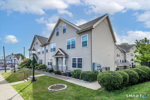 40 Division Street 4, Danbury, CT 06810
