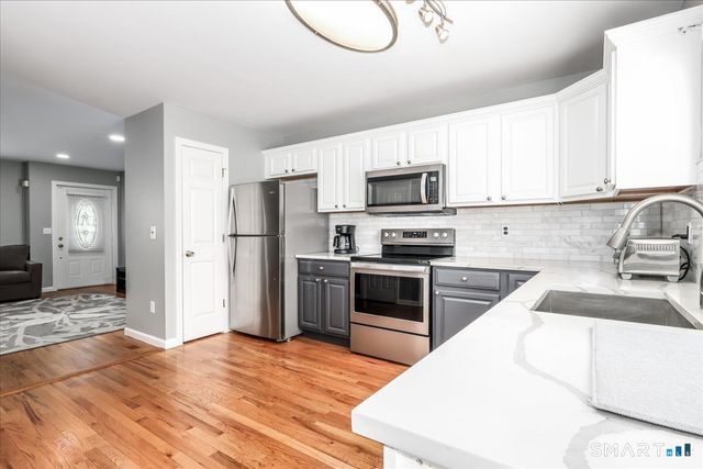40 Division Street 4, Danbury, CT 06810