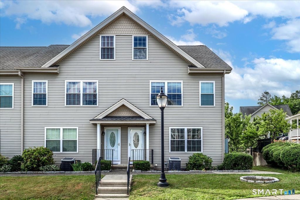 40 Division Street 4, Danbury, CT 06810