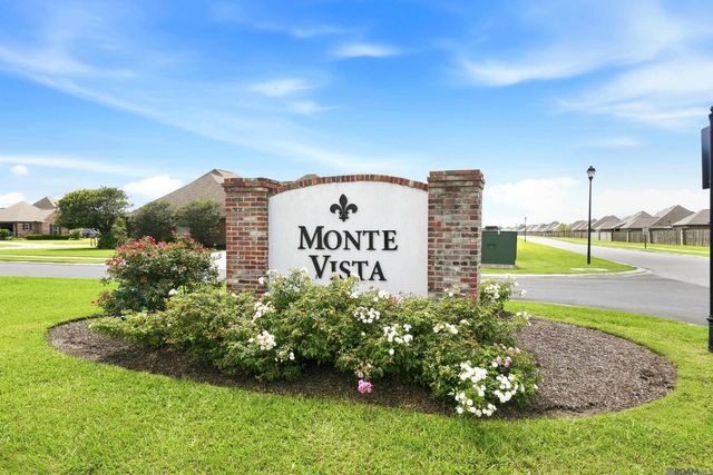 4792 Viola Farms Dr, Addis, LA 70710