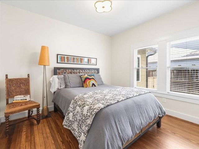 629 E 19th Street, Houston, TX 77008