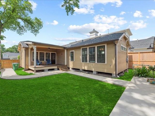 629 E 19th Street, Houston, TX 77008