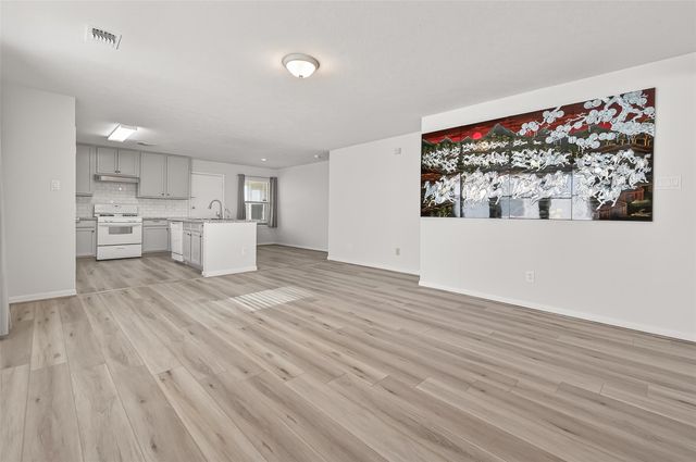 7554 Appleberry Drive, Cypress, TX 77433