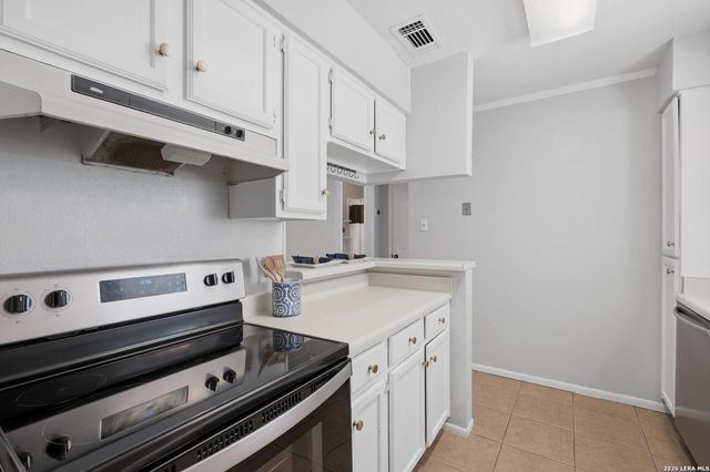4212 Medical Dr Unit 1106, San Antonio, TX 78229