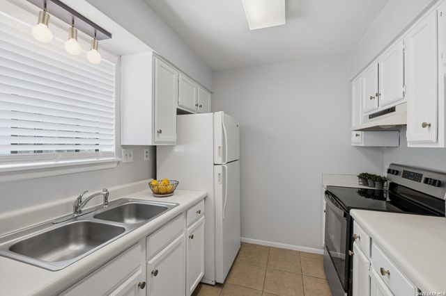 4212 Medical Dr Unit 1106, San Antonio, TX 78229