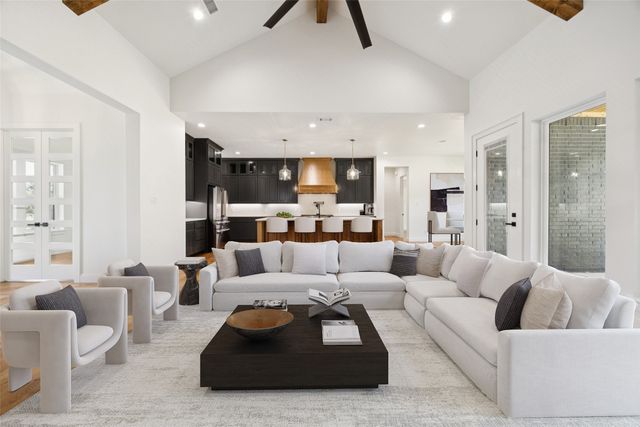 2008 Vaquero Drive, Weatherford, TX 76088