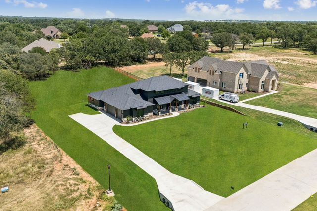 2008 Vaquero Drive, Weatherford, TX 76088