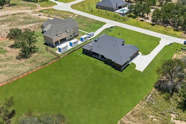 2008 Vaquero Drive, Weatherford, TX 76088