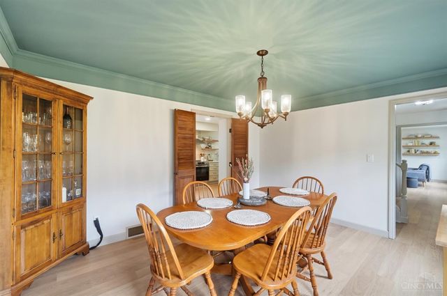 10146 Cliffwood Court, West Chester, OH 45241