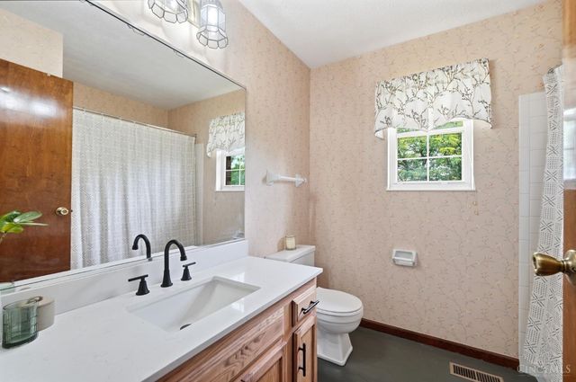 10146 Cliffwood Court, West Chester, OH 45241