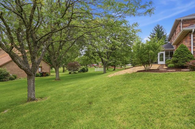 10146 Cliffwood Court, West Chester, OH 45241