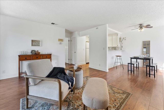 2004 La Terrace Circle, San Jose, CA 95123