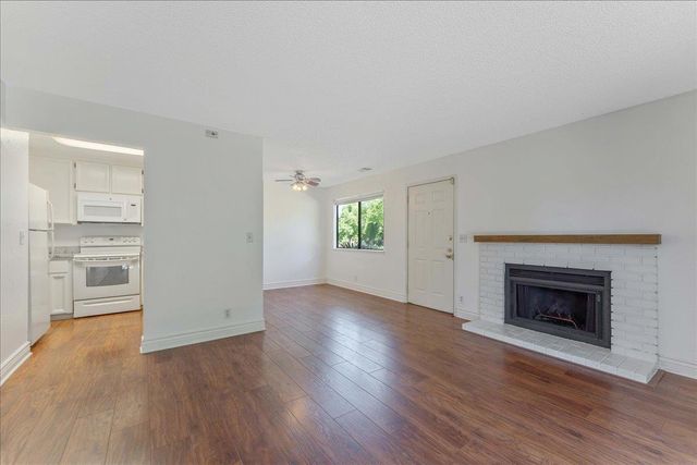 2004 La Terrace Circle, San Jose, CA 95123