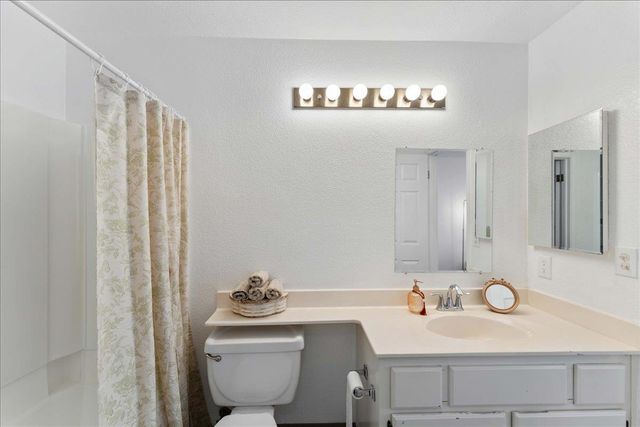 2004 La Terrace Circle, San Jose, CA 95123
