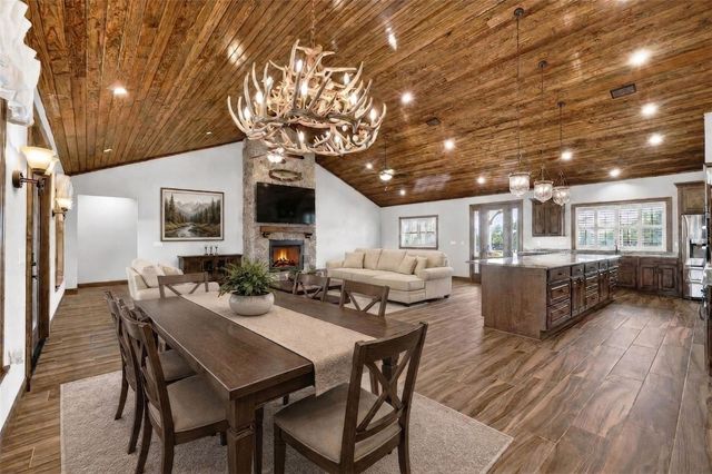 5496 NANTAHALA LANE, Lady Lake, FL 32159