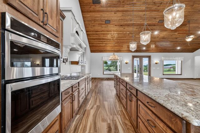 5496 NANTAHALA LANE, Lady Lake, FL 32159