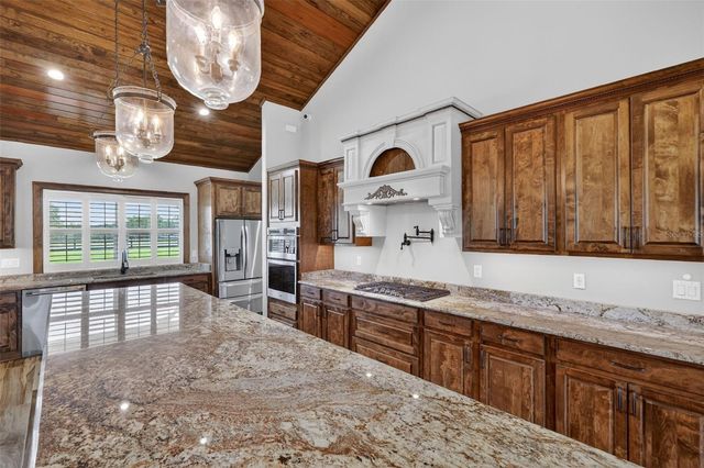 5496 NANTAHALA LANE, Lady Lake, FL 32159