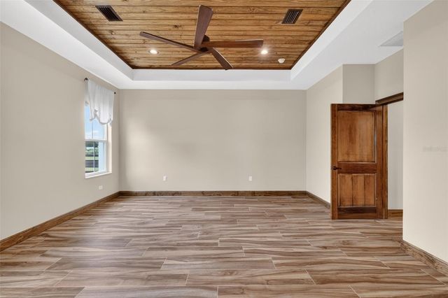 5496 NANTAHALA LANE, Lady Lake, FL 32159