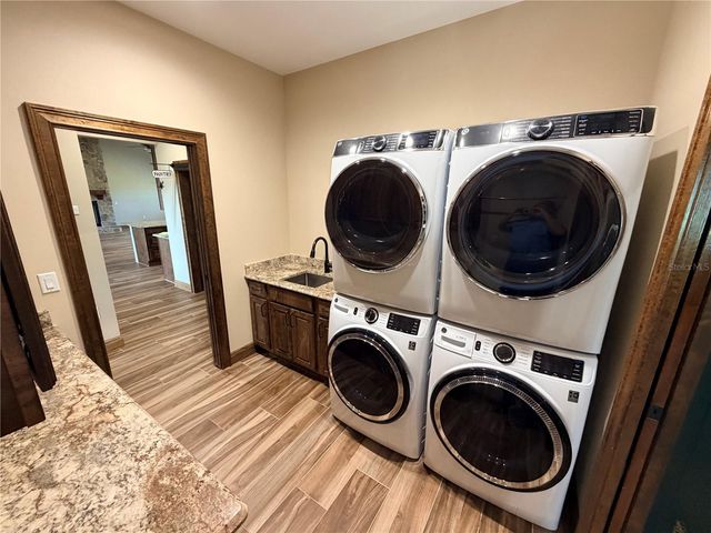 5496 NANTAHALA LANE, Lady Lake, FL 32159