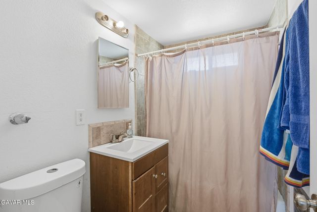 44728 W 21st Street, Lancaster, CA 93536