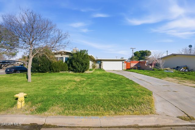 44728 W 21st Street, Lancaster, CA 93536