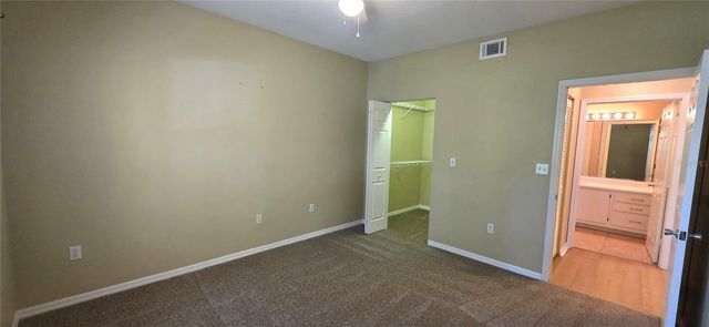 5618 PINNACLE HEIGHTS CIRCLE 211, Tampa, FL 33624