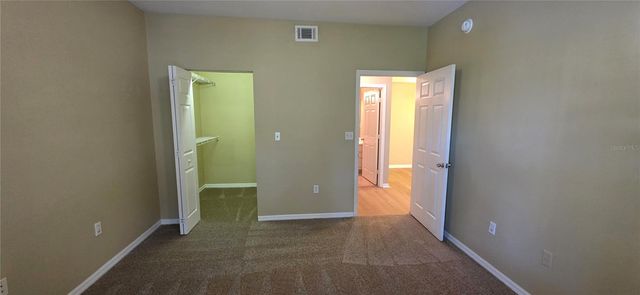5618 PINNACLE HEIGHTS CIRCLE 211, Tampa, FL 33624