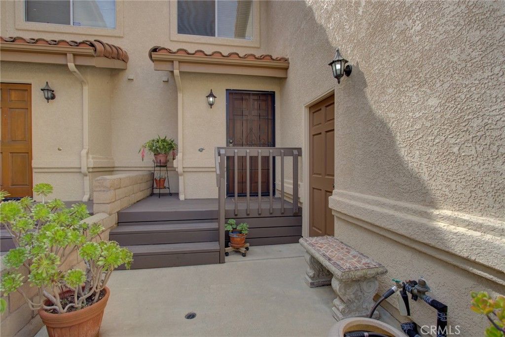 Image 3 of property listing at 450 Avenida De Socios 5, Nipomo, CA 93444
