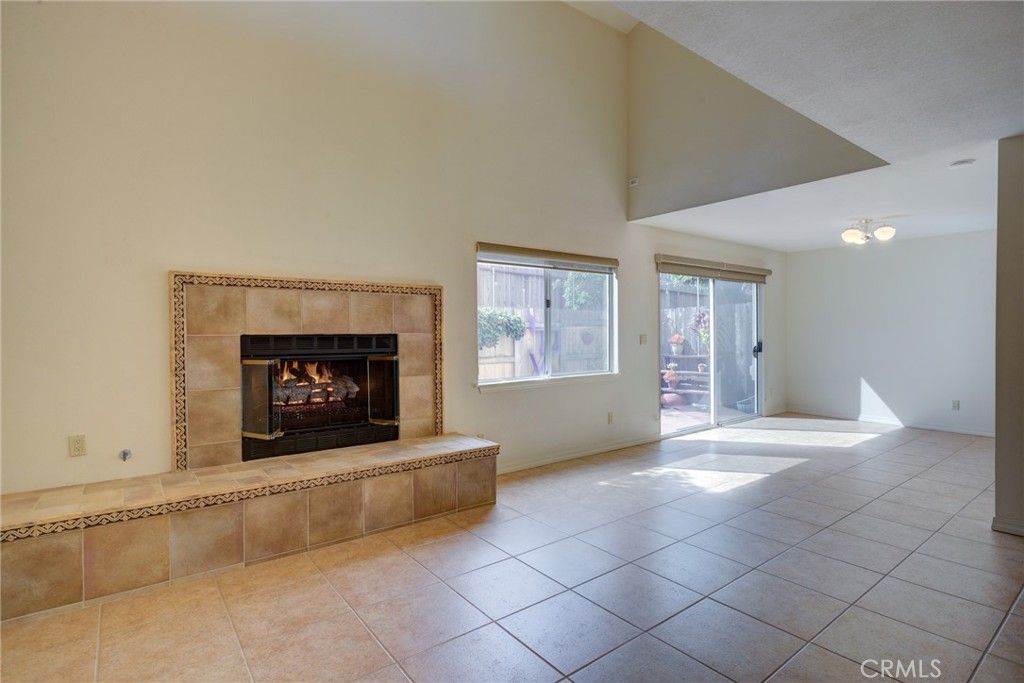 Image 8 of property listing at 450 Avenida De Socios 5, Nipomo, CA 93444