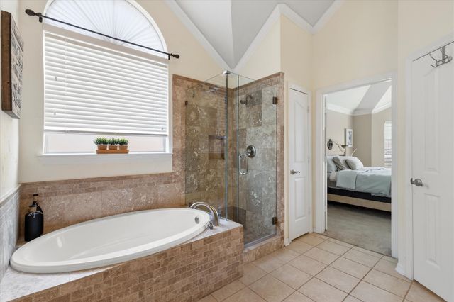 8801 Watersway Drive, Rowlett, TX 75088