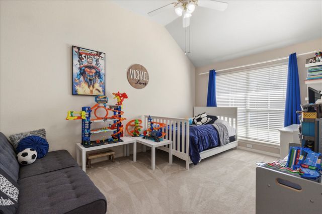 8801 Watersway Drive, Rowlett, TX 75088