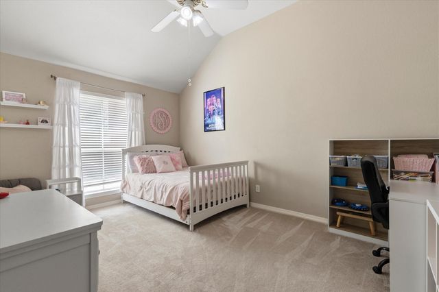 8801 Watersway Drive, Rowlett, TX 75088