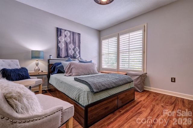 18 Shipmaster Court, Lake Wylie, SC 29710
